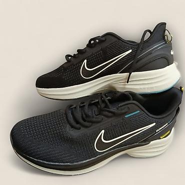 Кроссовки и спортивная обувь: Мужские кроссовки, 43, Nike, Новый, цвет - Черный — 1