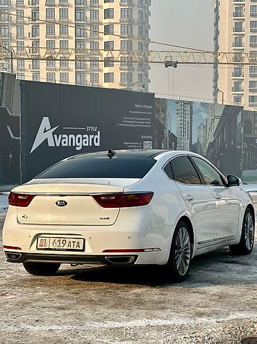 9 c: Прокат KIA K7 2018 года выпуска, объем двигателя 2.2 дизель — 4