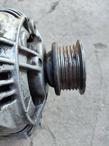 Другие детали кузова: Запчасти Audi (вероятно Audi 80/90 B3/B4, седан/универсал) — разбор — 16