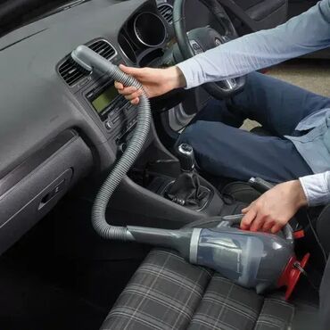 Ručni usisivači: *** AKCIJA *** #2622 Kvalitetan usisivač za auto BLACK+DECKER; Model — 10