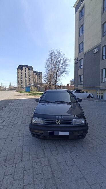 гур на венто: Volkswagen Vento: 1993 г., 1.8 л, Механика, Бензин, Седан