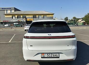 q05 max: Lixiang L6: 2025 г., 1.5 л, Автомат, Гибрид, Внедорожник — 4