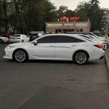 Toyota: Toyota Avalon: 2019 г., 2.5 л, Автомат, Гибрид, Седан