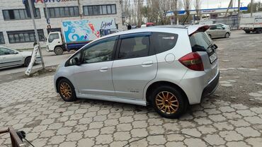 Honda: Honda Fit: 2012 г., 1.5 л, Бензин