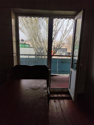 Продажа квартир: 3 комнаты, 65 м², 2 этаж — 8