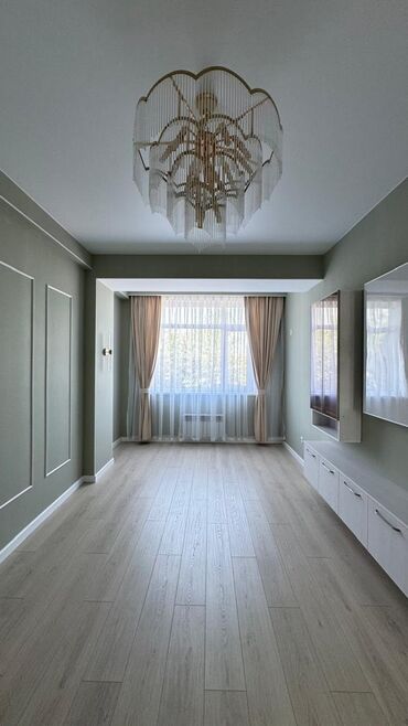 бактуу долонотуу: 2 комнаты, 67 м², Элитка, 3 этаж, Дизайнерский ремонт