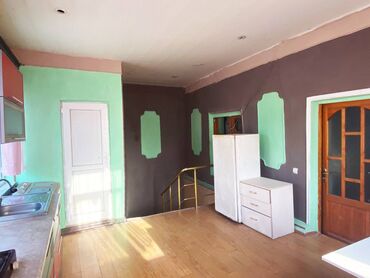 Bağ evlərinin kirayəsi: Bakıxanov qəs., 110 kv. m, 3 otaqlı, Hovuzsuz, Kanalizasiya, Kombi, Qaz — 2