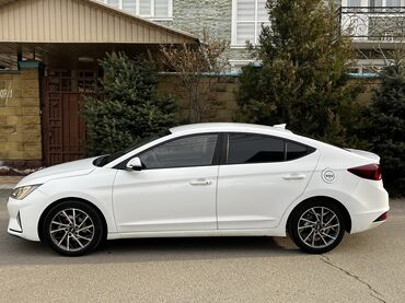 Hyundai: Hyundai Avante: 2019 г., 1.6 л, Автомат, Бензин, Седан — 2