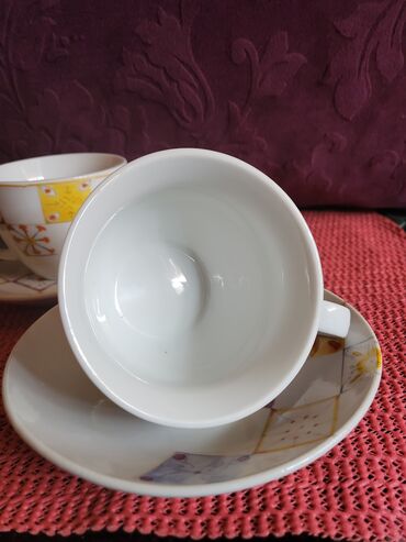 Kuhinjski setovi: Solje nove porcelanske za dvoje. Komada. 2. Tacne. 13,5cm. Solje na lalafo.rs — 8 Kuhinjski setovi: Solje nove porcelanske za dvoje. Komada. 2. Tacne. 13,5cm. Solje — 8