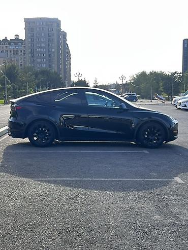 марсель: Tesla Model Y: 2022 г., Электромобиль, Кроссовер — 5