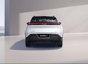 dongfen: Dongfeng : 2026 г., Электромобиль, Кроссовер — 3
