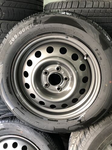 Disk təkərlər: İşlənmiş Disk təkər Hyundai 205 / 60 / R 16, 5 Boltlu