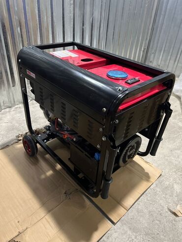 Генераторы: Бензиновый генератор DH10500 Основные характеристики: - Номинальное — 4