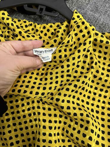 Ženska odeća: XL (EU 42), bоја - Žuta, Oversize, Kratkih rukava
