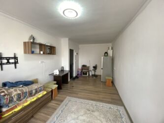 сдаю дом новопакровка: 1 комната, 18 м², Общежитие и гостиничного типа, 5 этаж, Косметический ремонт