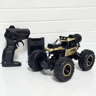 купить большой плюшевый медведь: Радиоуправляемый внедорожник Moka Rock Crawler с камерой,полным