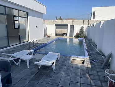 həyət qapısı: 🌿🏡 Günlük Kirayə Həyət Evi – Rahat və Sakit İstirahət! 🏊‍♂️ Şəhərin — 4