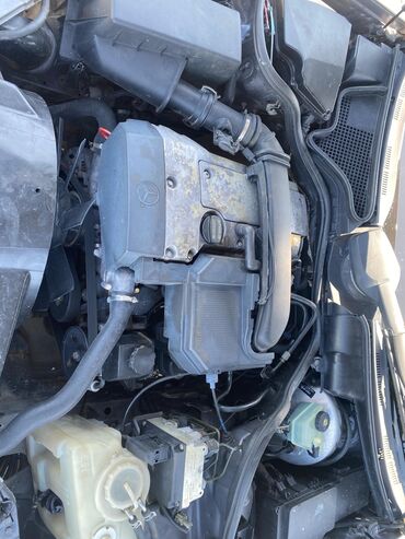 Mercedes-Benz: Mercedes-Benz E-Class: 2 l | 1996 il Sedan -da lalafo.az — 9 Mercedes-Benz: Mercedes-Benz E-Class: 2 l | 1996 il Sedan — 9