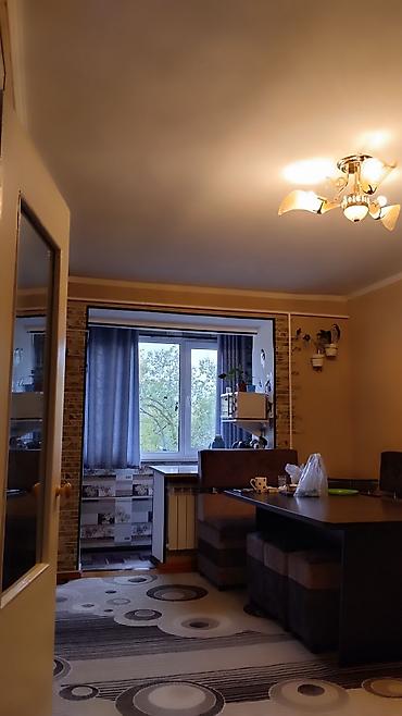 1 квартиры: 1 комната, 38 м², 4 этаж — 9