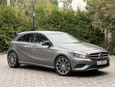 сиденья на мерседес 124: Mercedes-Benz A 180: 2013 г., 1.6 л, Автомат, Бензин, Хэтчбэк