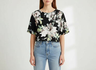 Blouses: Women's blouse, size S