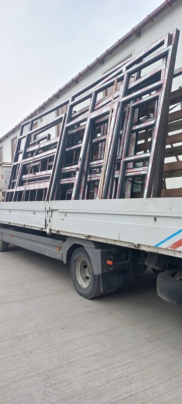 Plastik qapılar: Yeni Plastik qapı Zəmanətsiz, Ödənişli quraşdırma, Rayonlara çatdırılma, Ünvandan götürmə, Ödənişli çatdırılma — 16