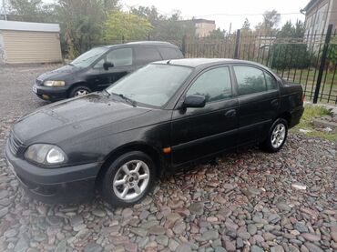 Toyota: Toyota Avensis: 1999 г., 1.8 л, Механика, Бензин, Универсал