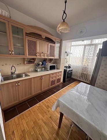 Долгосрочная аренда квартир: 3 комнаты, Агентство недвижимости, Без подселения, С мебелью полностью — 9