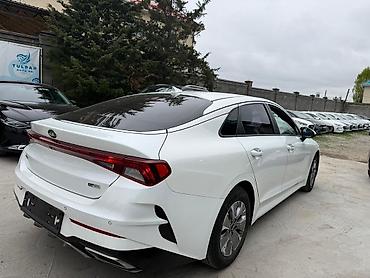 kaiyi e5: Kia K5: 2021 г., Гибрид, Седан — 3