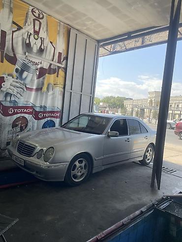 sprinter 2003: Mercedes-Benz E-Class: 2003 г., 3.2 л, Механика, Бензин, Седан — 4