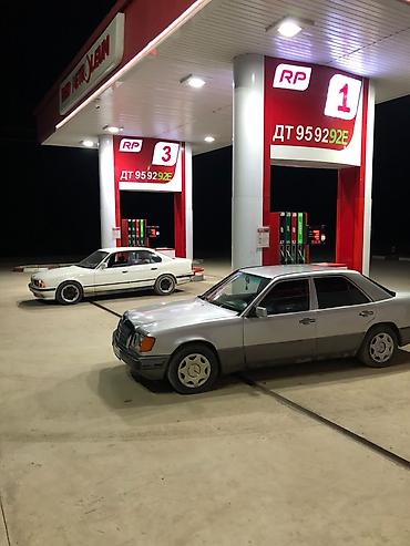 э 2: Mercedes-Benz E-Class: 1991 г., 2 л, Бензин, Седан — 7