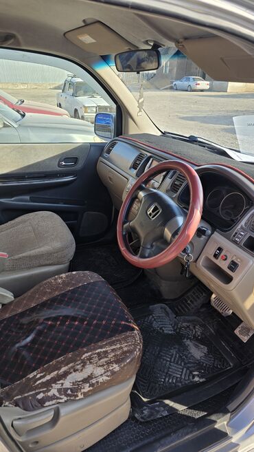 Honda: Honda Stream: 2001 г., 0.2 л, Автомат, Газ, Минивэн — 6