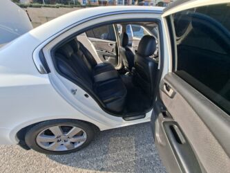 Kia: Kia Optima: 2 l | 2008 il Sedan — 9