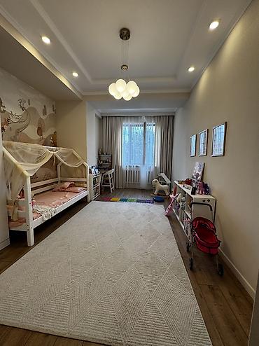 Продажа квартир: 3 комнаты, 117 м², 7 мкр 2 этаж, Евроремонт — 3