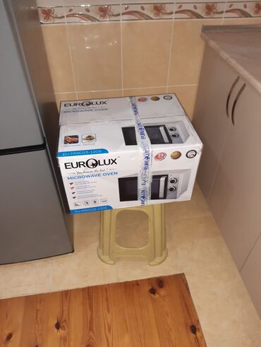 Uzunmüddətli kirayə mənzillər: Qara qarayevdə metroya 4 dəqiqəlik məsafədə tələbə xanımlara kirayə ev — 7