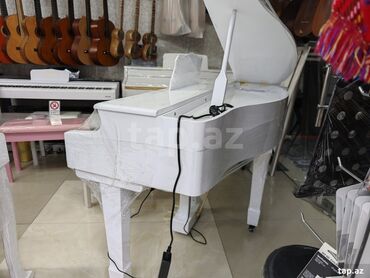 Pianolar: Piano, Rəqəmsal, Yeni, Ünvandan götürmə — 4