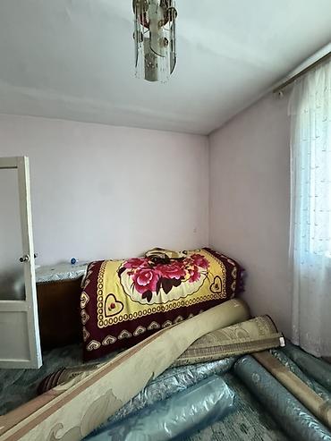 ev alqi satqi srketleri: Lənkəran şəhər mərkəzində 2 otaqlı mənzil 5 / 2 ci mərtəbəsi orta — 7