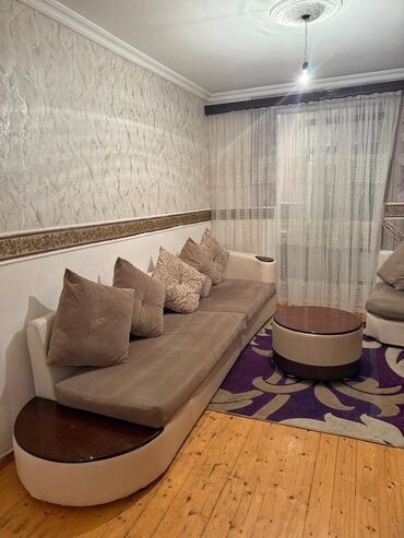 Uzunmüddətli kirayə mənzillər: 26 məhəllədə 1 mərtəbə3 otaqlı əşyalı ev kirayə 300 manat ofis haqqı — 10