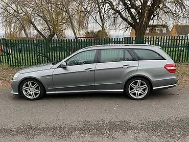 za salon: MERCEDES BENZ E 220 KARAVA 2010. GOD. - KOMPLETAN AUTO U DELOVIMA | — 1