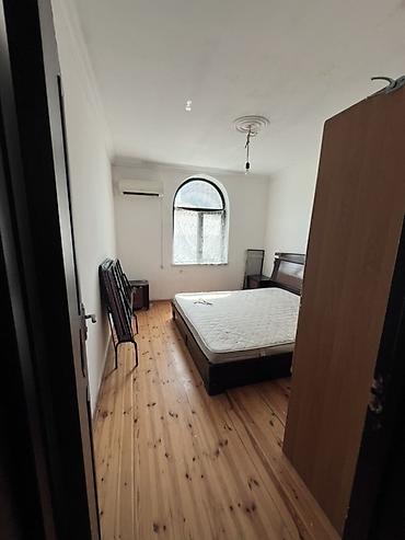 emmi tikis fabriki: Mənzil Kirayə verilir, 2 otaq, 54 kv Xırdalanda təzə bazara yaxın,3 — 6