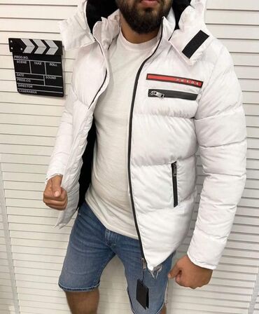 Zimske jakne: S - 2xl
6.800 — 1