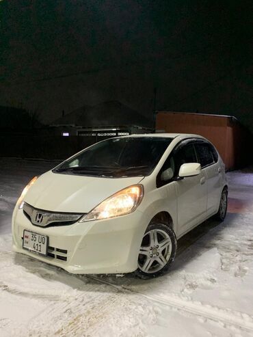 Honda: Honda Fit: 2007 г., 1.5 л, Вариатор, Бензин, Хэтчбэк