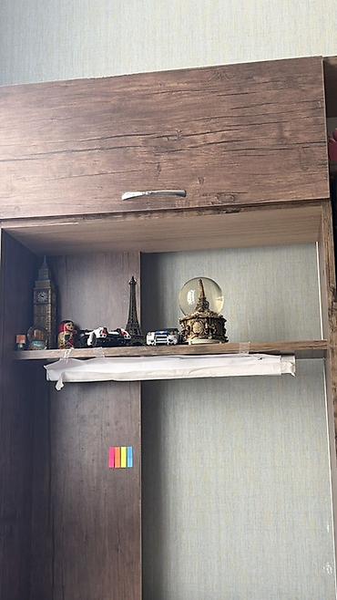 kunc ref: Düz masa, Stulsuz, Polkalı, Siyirməli, Teksturalı laminat — 4