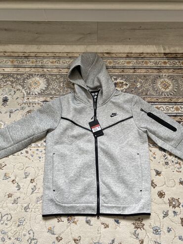 белые спортивные штаны мужские: Эркектердин спорттук костюму, L (EU 40), Nike, Жаңы, түсү - Боз, Өзү алып кетүү, Акылуу жеткирүү