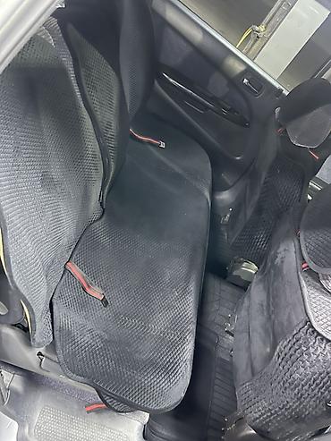 хонда стрим сидения: Honda Stream: 2002 г., 2 л, Автомат, Бензин, Минивэн — 10