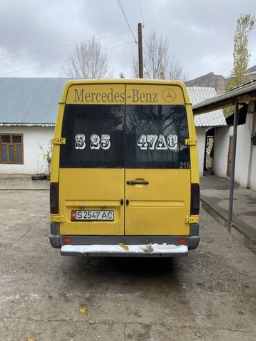 купить квадроцикл бу в бишкеке: Автобус, Mercedes-Benz