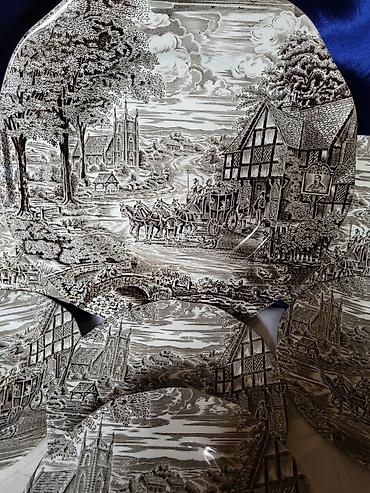 Ostali antikviteti: Engleski servis za poslastice Staffordshire iz 70ih. Engleski servis — 2