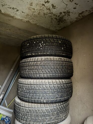 комплект зимней резины: Шины R 17, Зимняя шипованная, Б/у, Комплект, Легковые, Kapsen