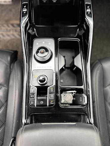 соренто: Kia Sorento: 2021 г., 2.2 л, Автомат, Дизель, Кроссовер — 10