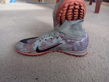 on cloude: Мужские кроссовки, 36, Nike, Б/у, цвет - Фиолетовый, Платная доставка, Самовывоз — 2